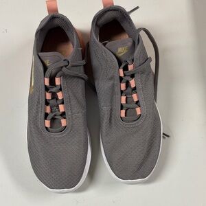 Nike Charcoal and Coral Athletic Shoes